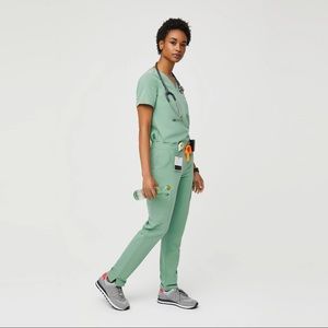Figs Jade Yola Skinny Scrub Pants